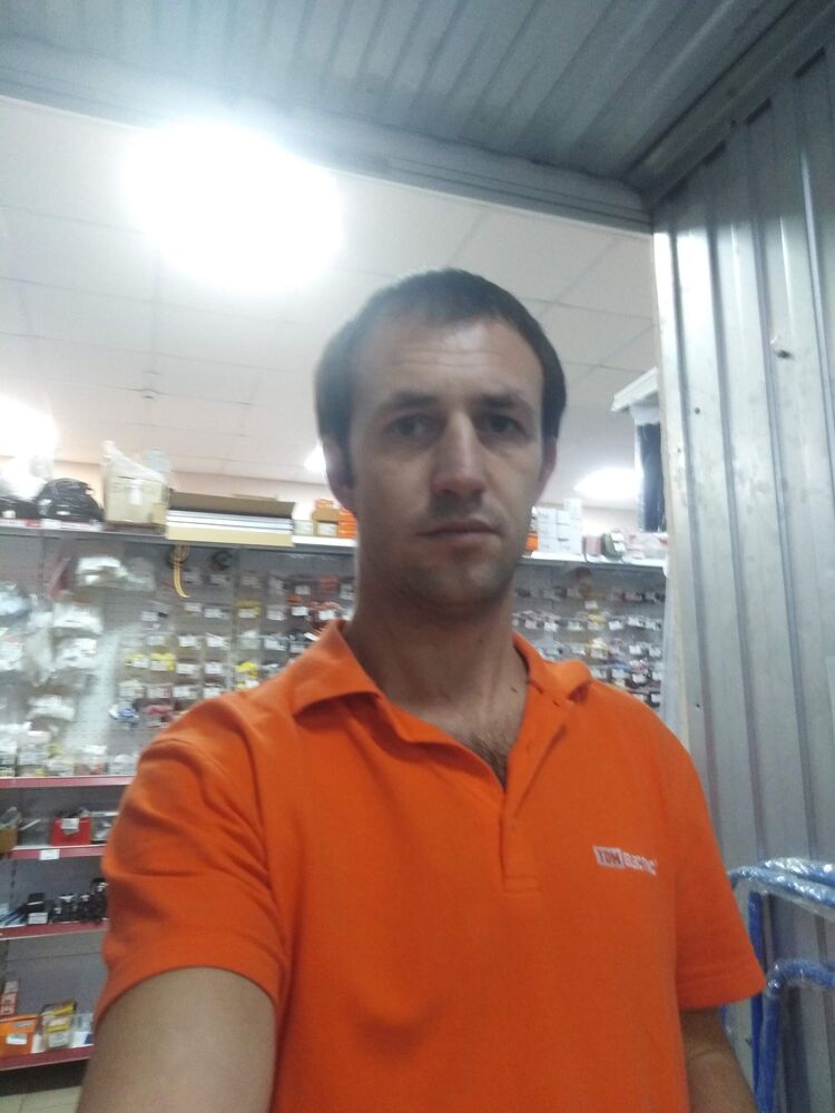  40404565  , 31 ,    