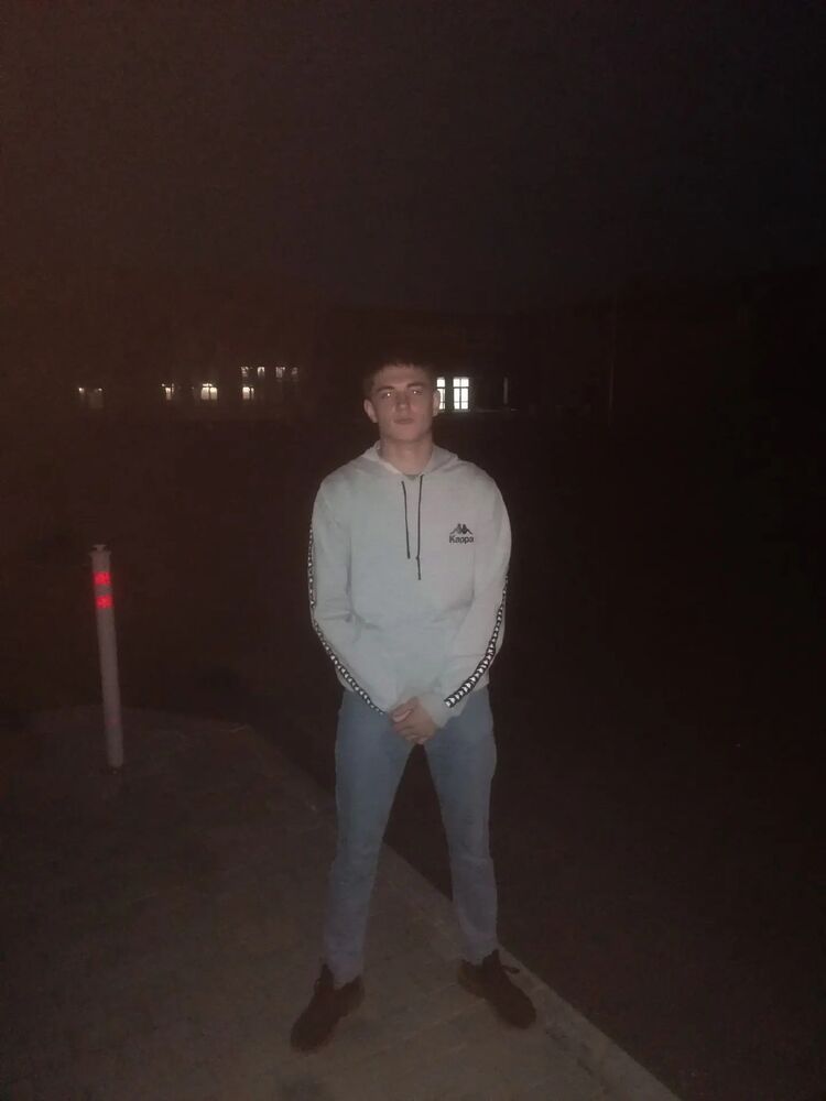  31482945  , 21 ,    