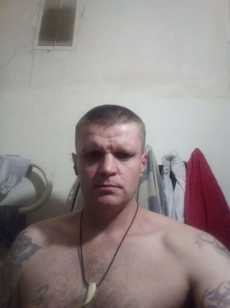  46116985  , 42 ,    