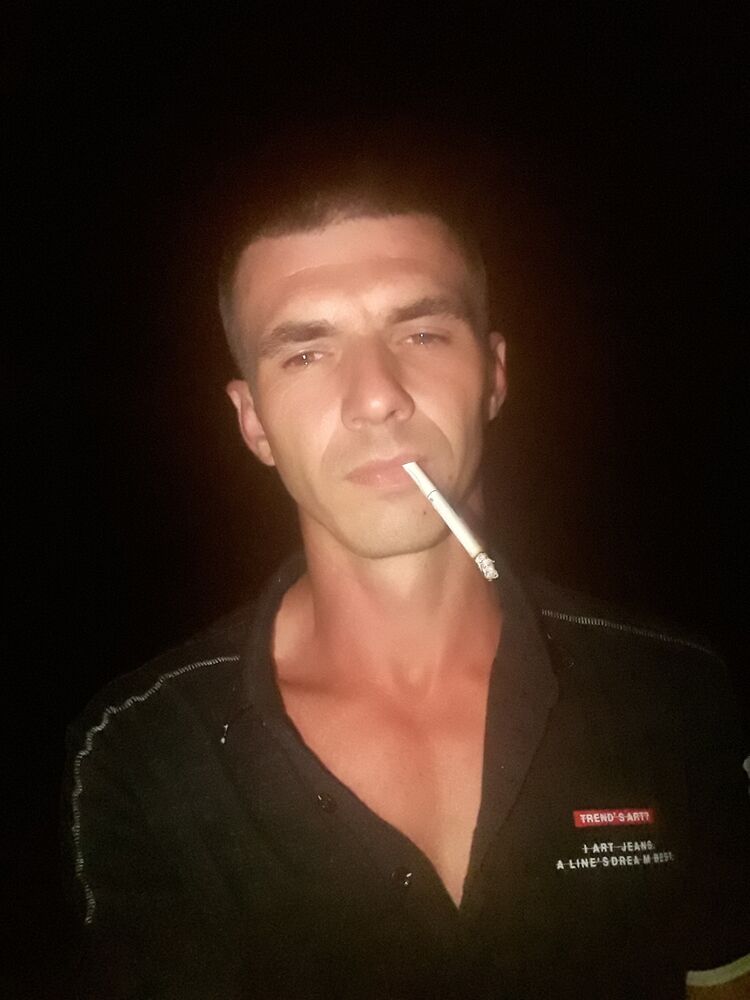  ,   Anatoly, 40 ,   ,   , c 