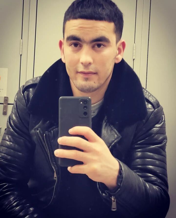  54767435  Ravshanbek, 25 ,    