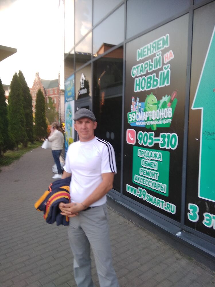  34702165  Andrey, 48 ,    
