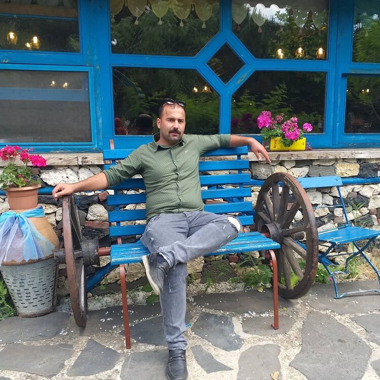  16489405  Evren, 37 ,    