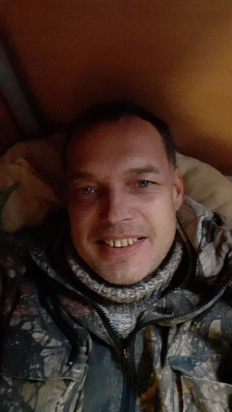  33826165  , 52 ,    
