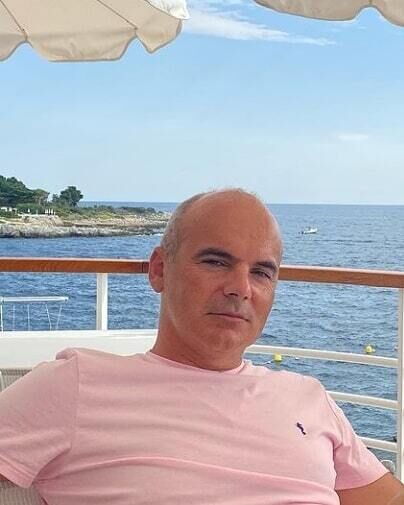  34829655  Andrei, 56 ,    