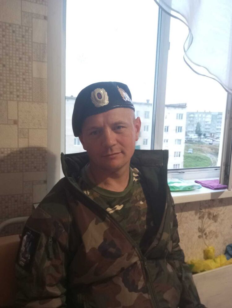  39307575  Kostya, 40 ,    