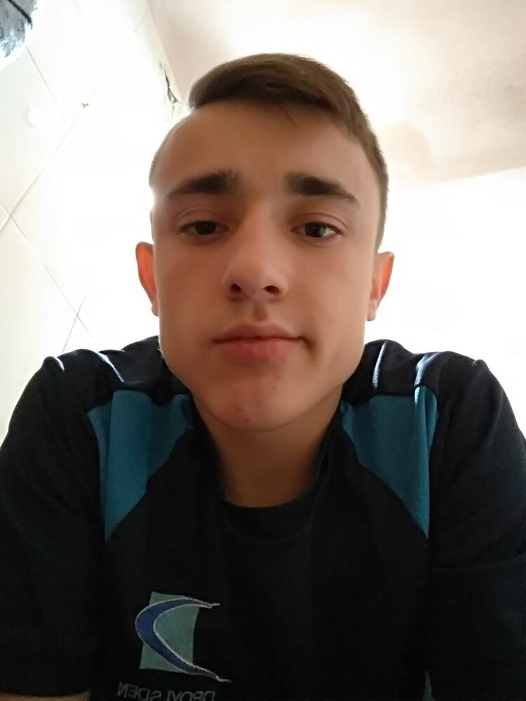  10877495  , 27 ,    