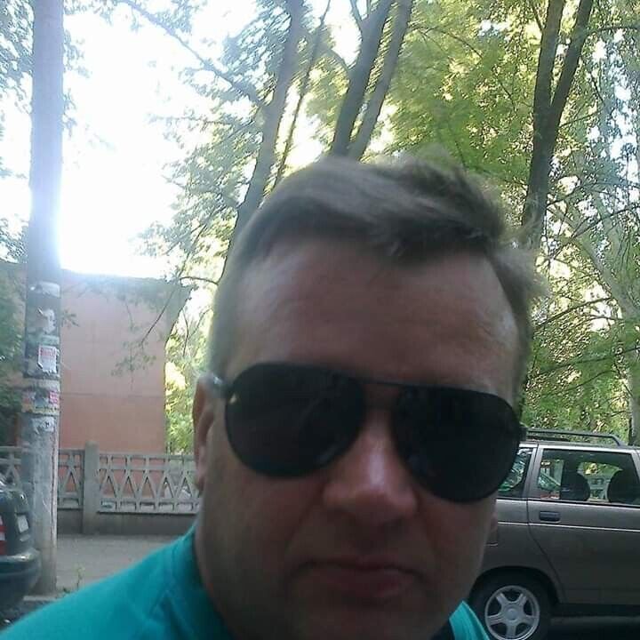  20878805  , 53 ,     