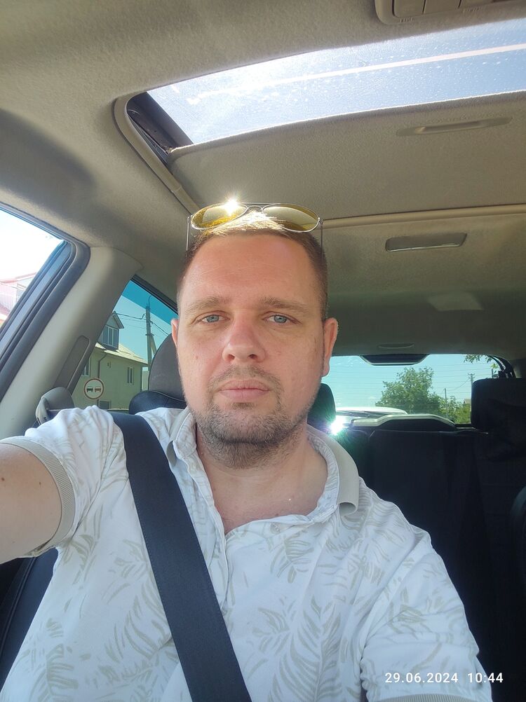  52802105  , 36 ,    