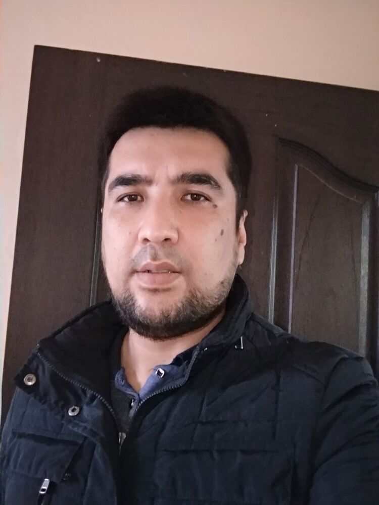  14432295  Adham, 41 ,    