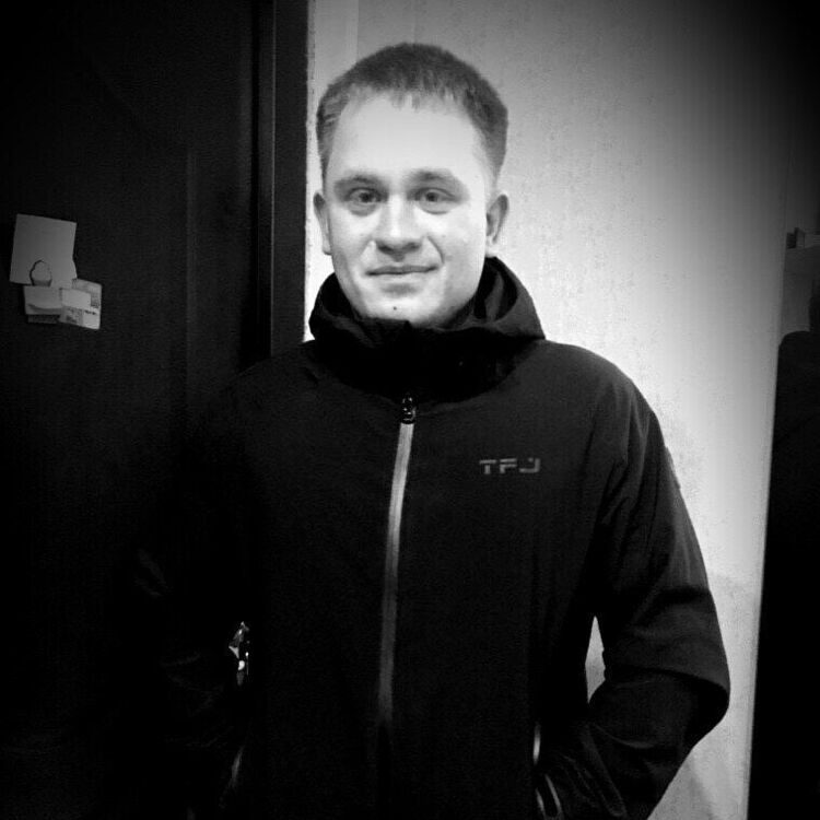  ,   Evgeny, 32 ,   ,   