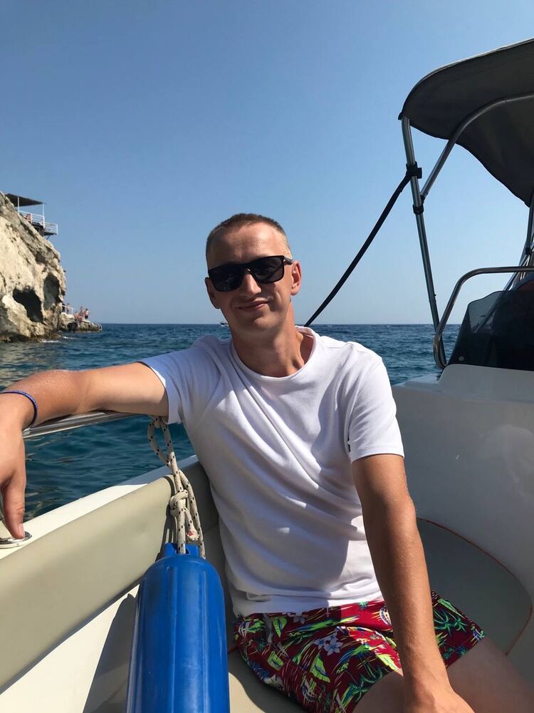  ,   MishA, 27 ,   ,   