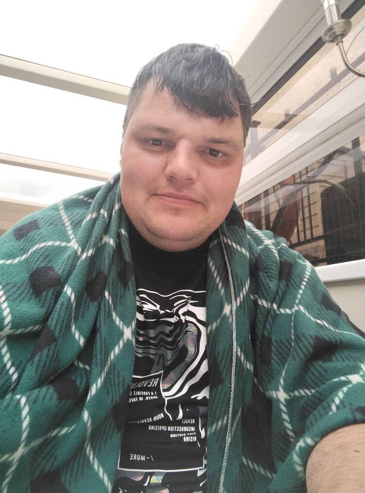  46128865  , 38 ,    