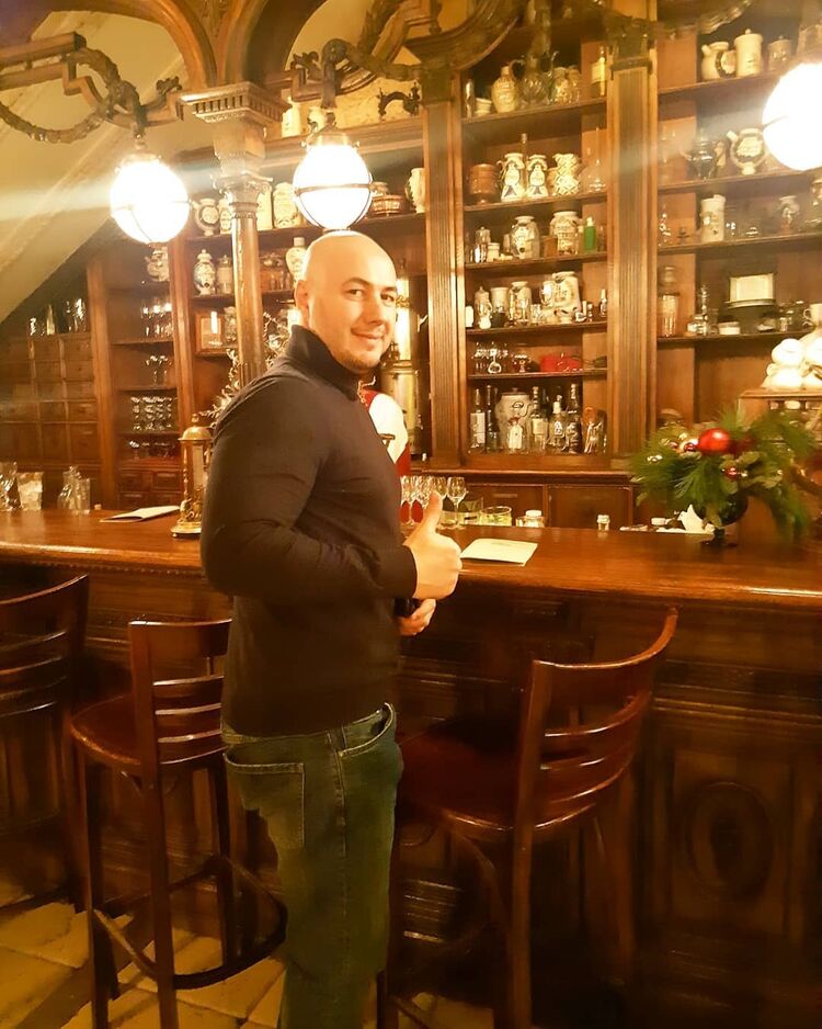  Alpignano,   , 34 ,   ,   , c , 