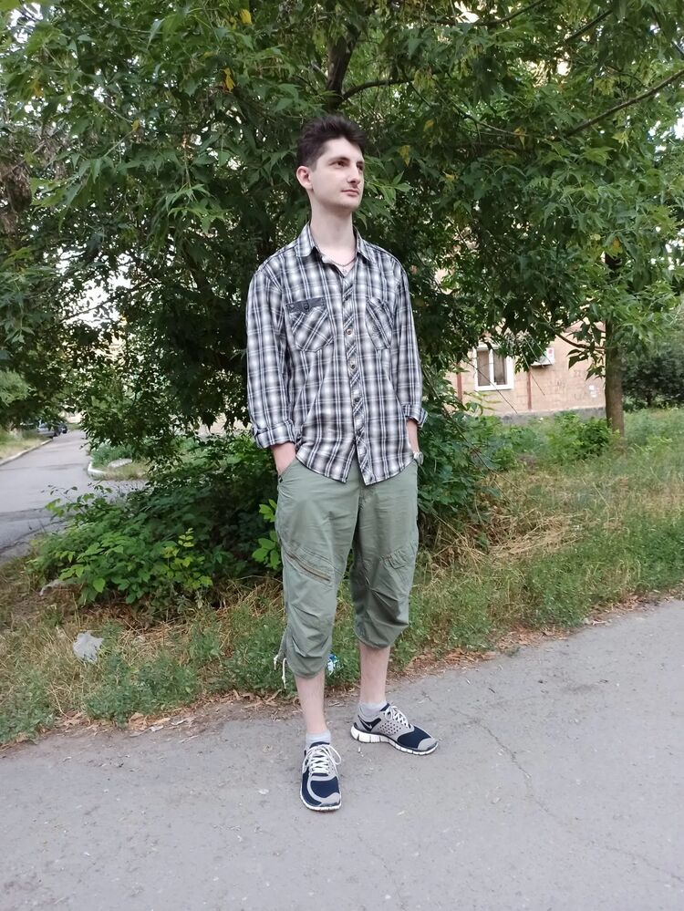  39908945  , 33 ,    