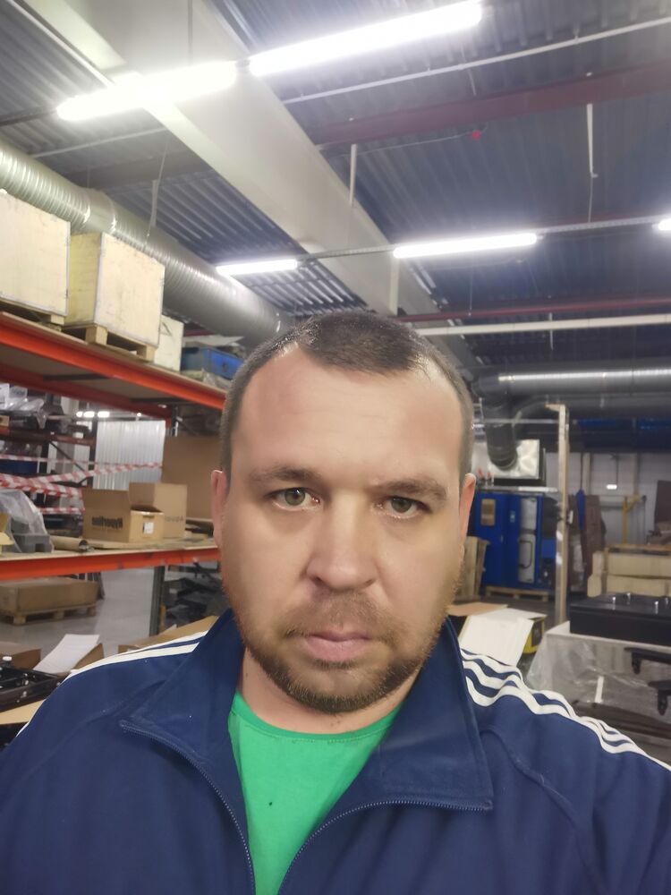  31576465  , 37 ,    