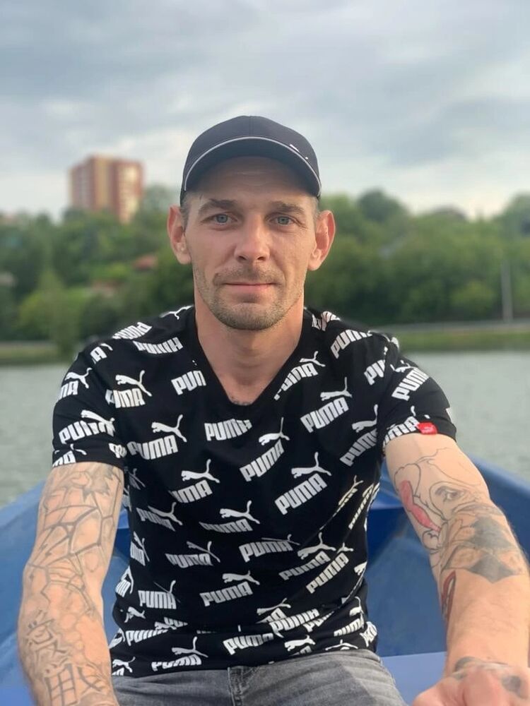  ,   Egor, 38 ,   ,   