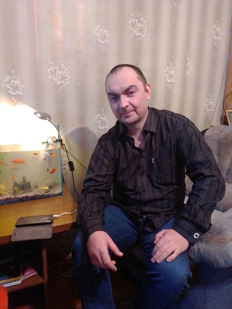  19154755  Alex, 44 ,    -