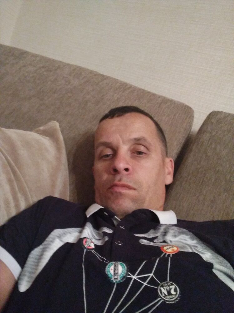  ,   Oleg, 40 ,   ,   