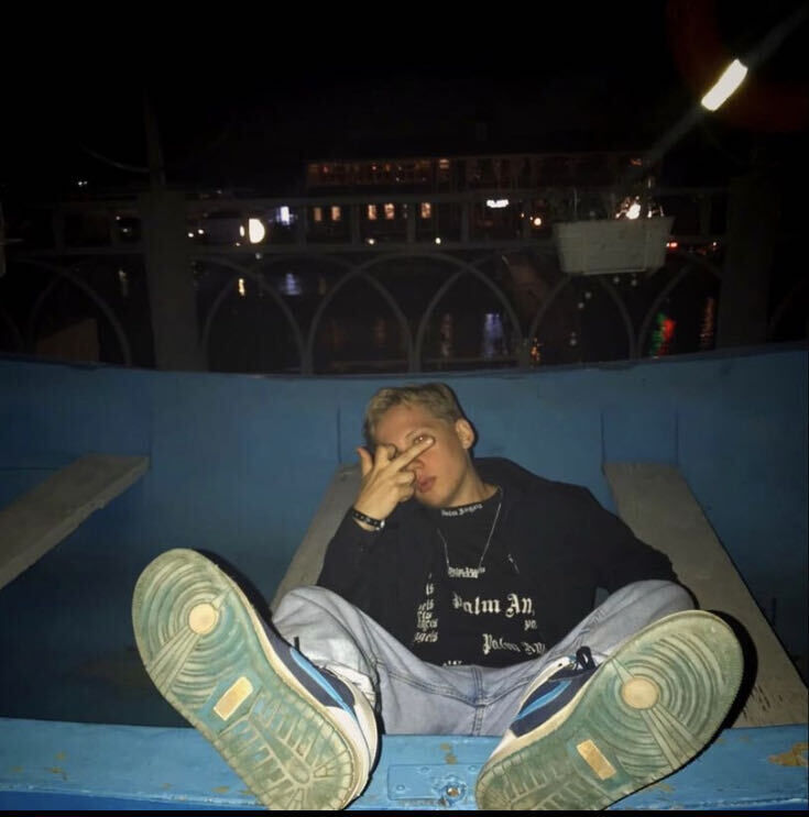  30645335  Kirill, 23 ,    