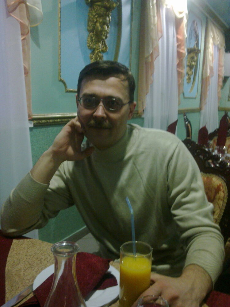  ,   Aleks, 52 ,   