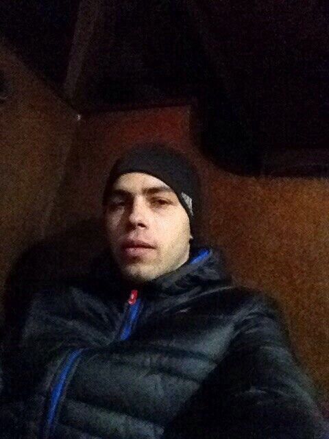  9375705  Dimas sol, 30 ,    