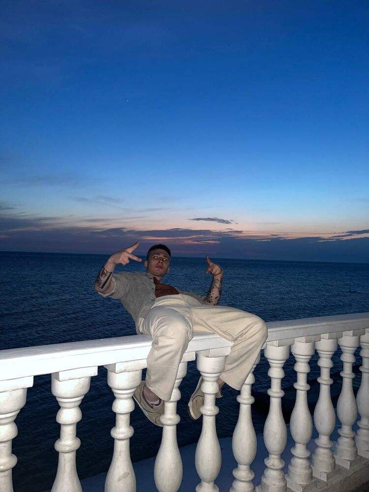  ,   , 22 ,   