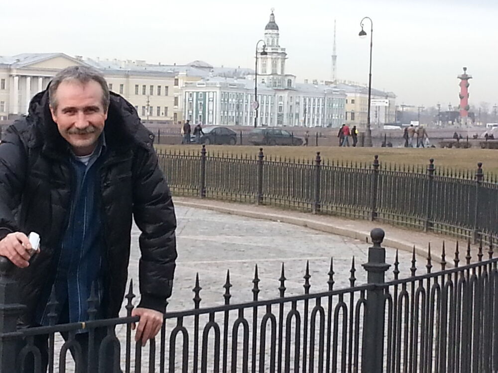  5864035  Vitalij, 61 ,    