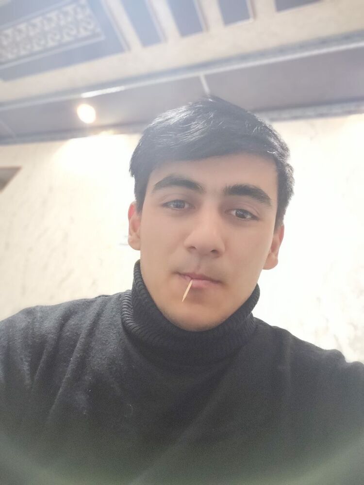  49766375  Javohir, 25 ,    