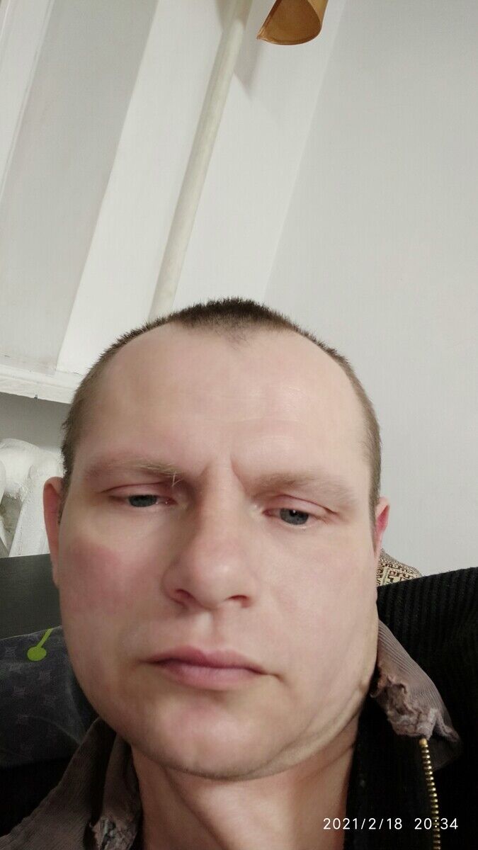  22331815  , 44 ,    