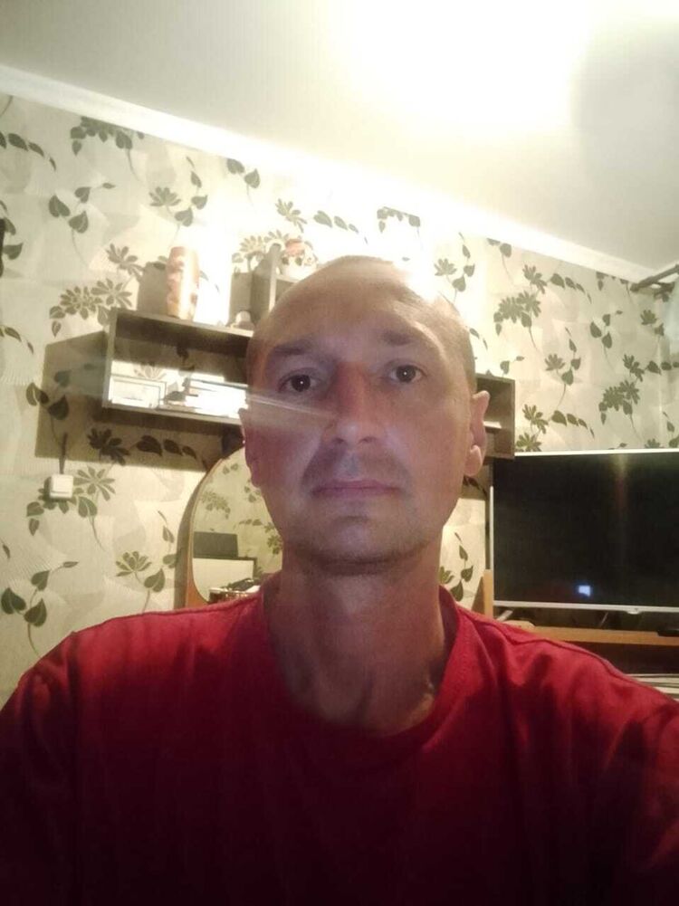  52677585  , 42 ,    