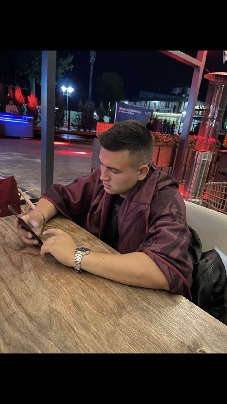 ���� 39694355 ����� ������, 25 ���, ���� ���������� � �����������