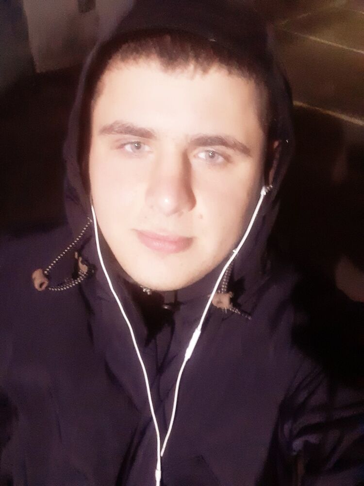  17947805  , 30 ,    