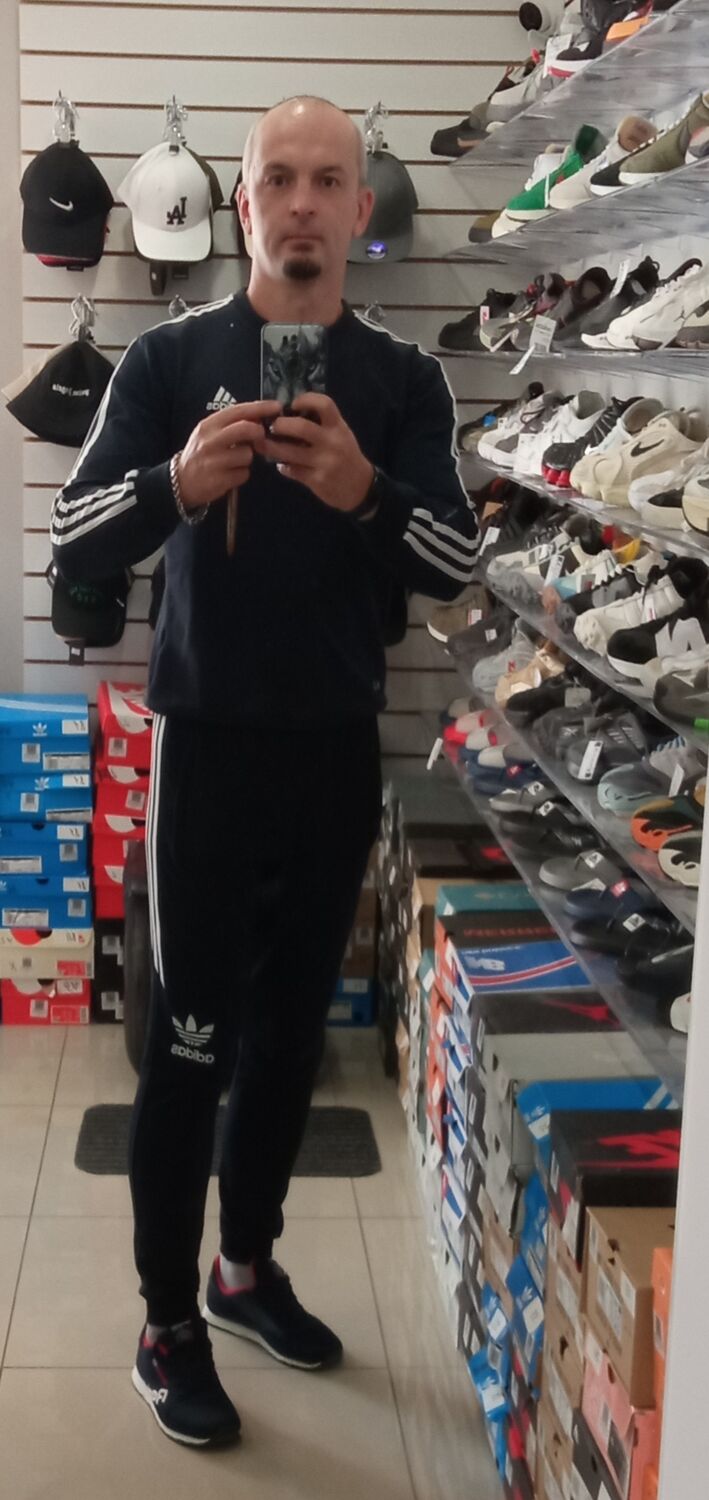  30858285  , 38 ,    