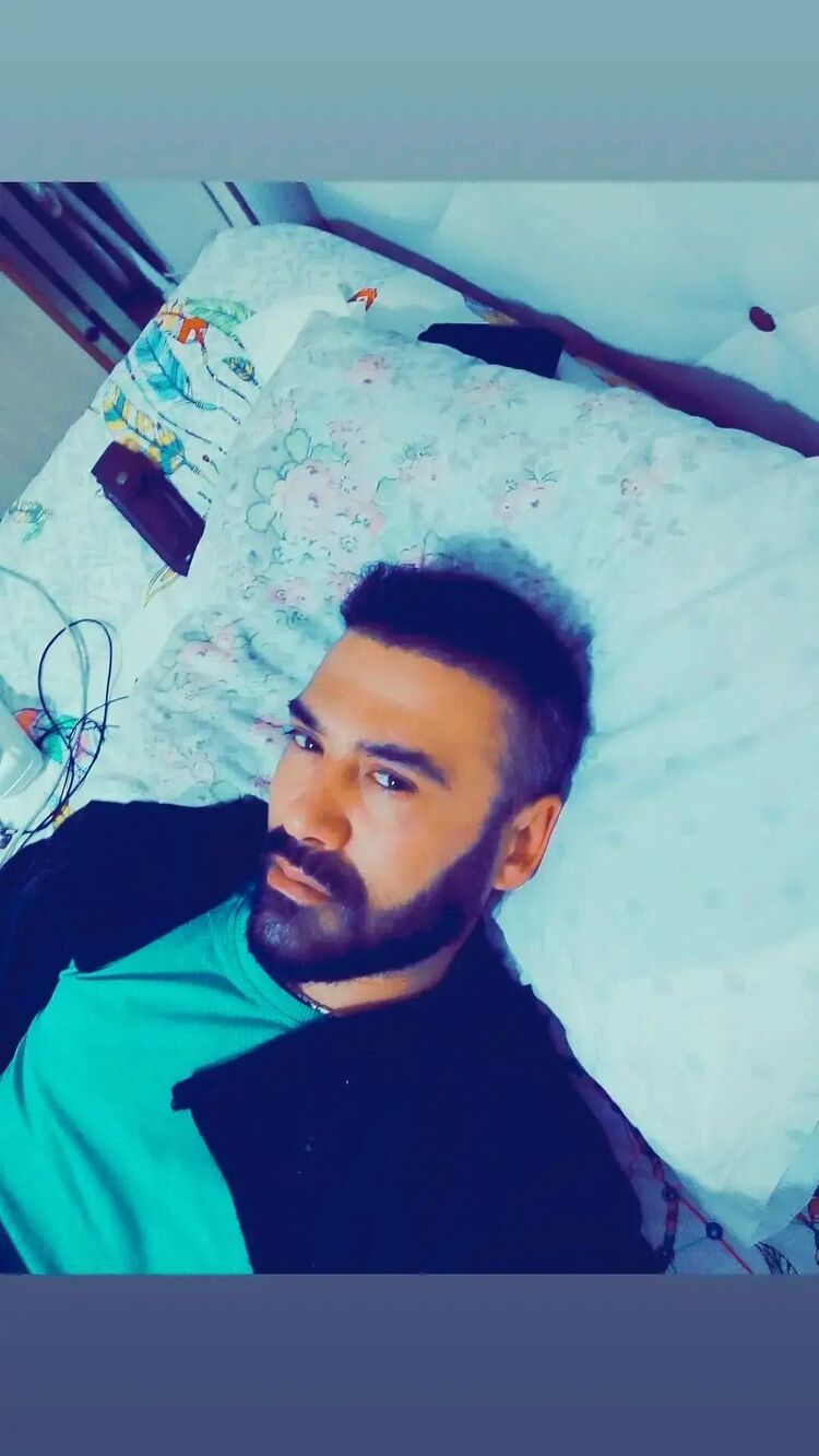  47182495  Mehmet, 43 ,    