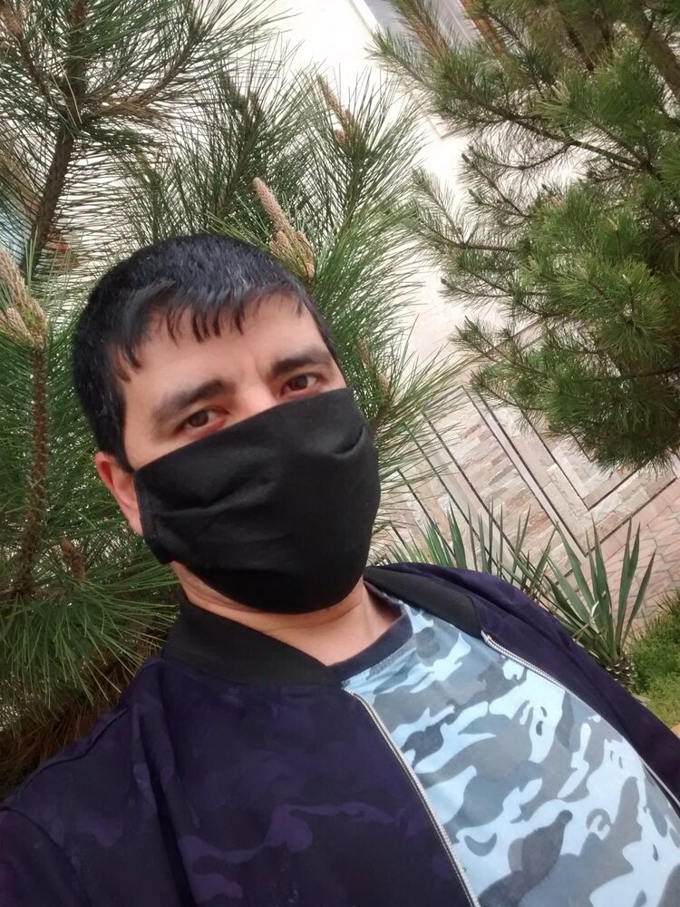  ,   Rovshan, 37 ,   ,   , c 