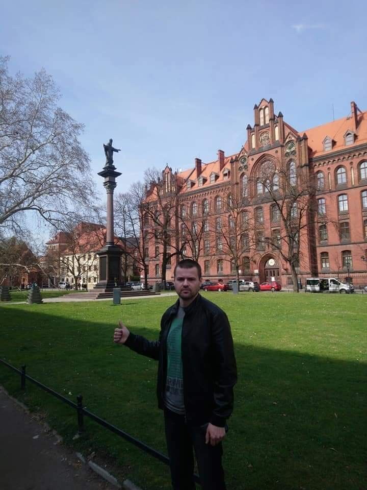  ,   Ruslan, 39 ,   ,   , c 