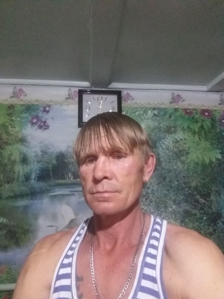  26756885  , 51 ,    