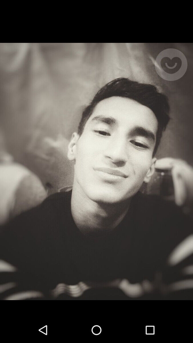  22035665  FaRxUz, 24 ,    