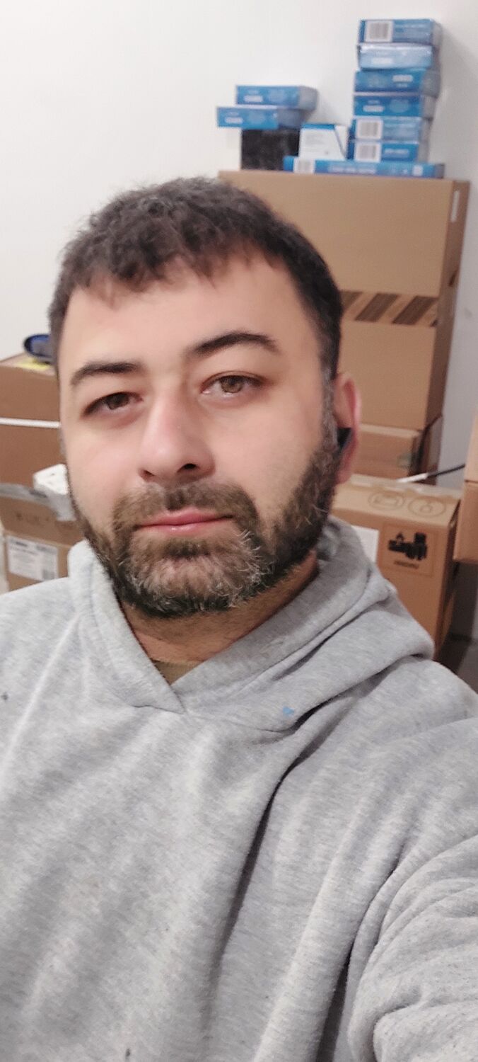  53757935  , 37 ,    