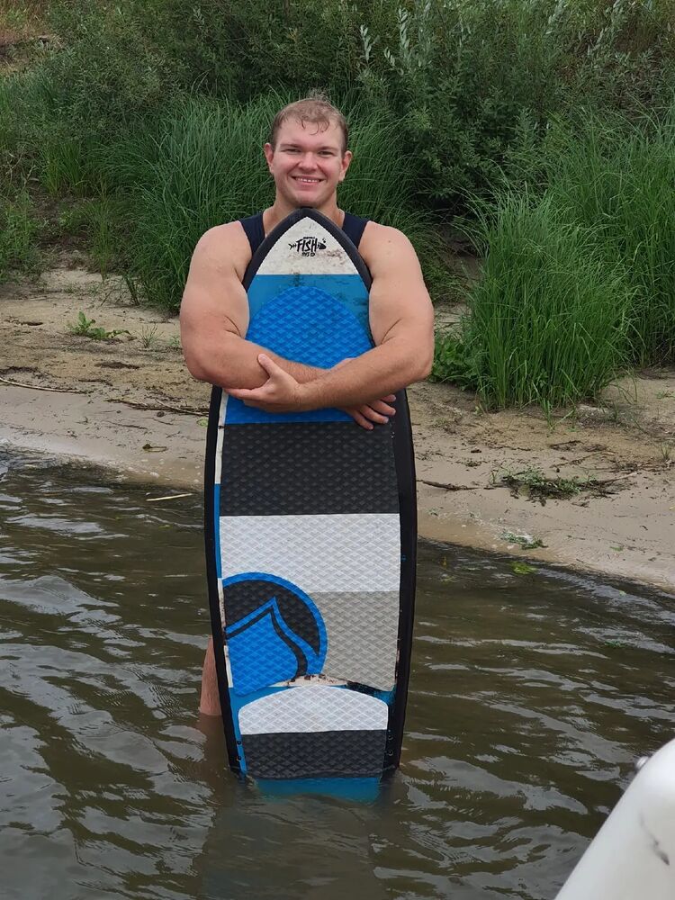  31829305  Nikolay, 35 ,    