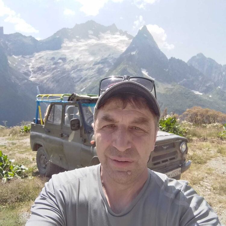  ,   Daut, 53 ,   ,   