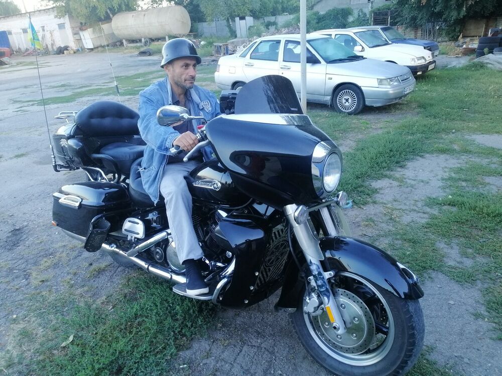  21261605  Arsen, 46 ,    