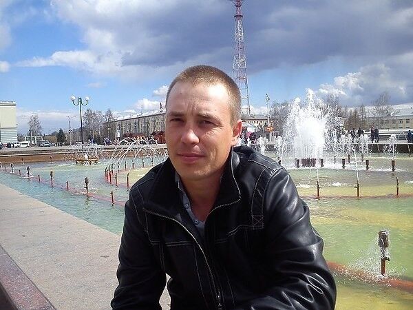  ,   Alex, 40 ,   ,   , c 