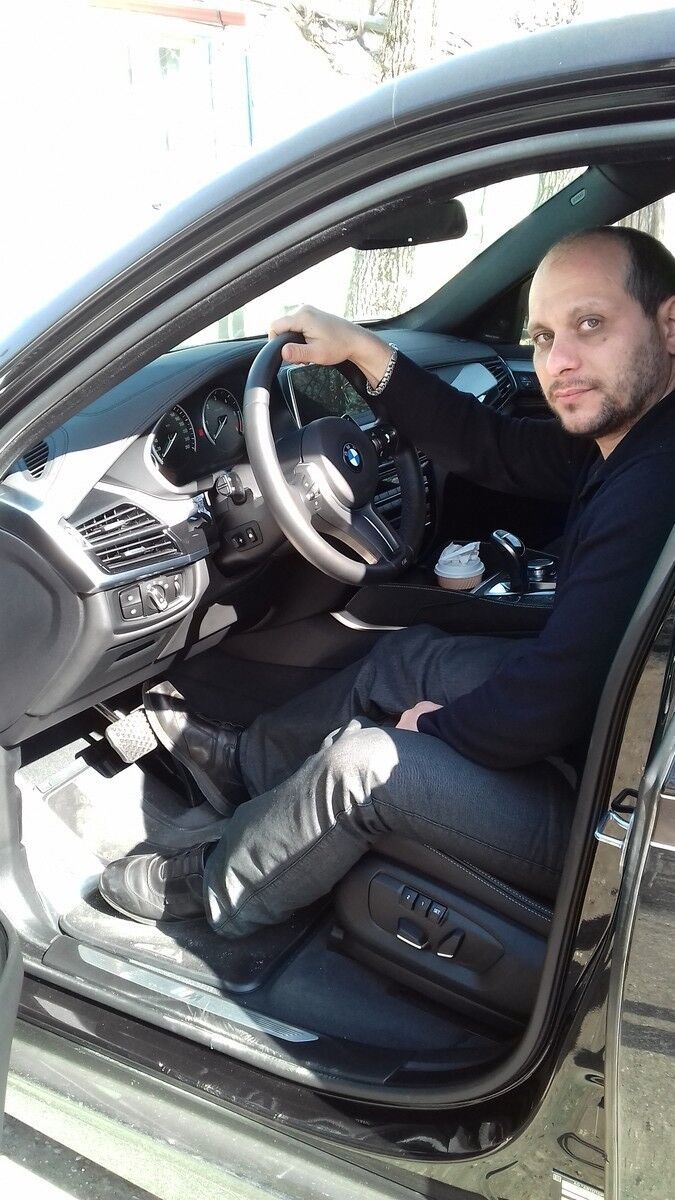  15911355  Kayfik, 45 ,    