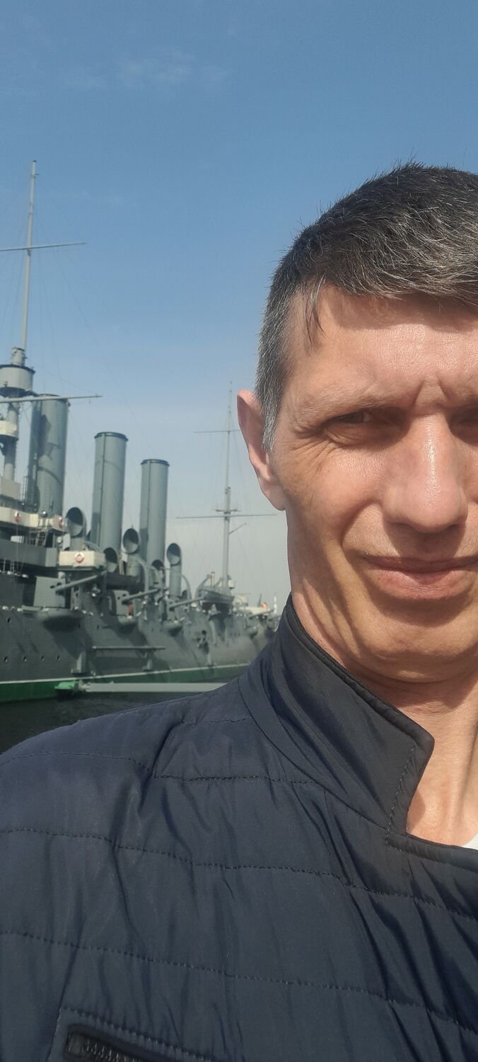  51838245  , 44 ,    