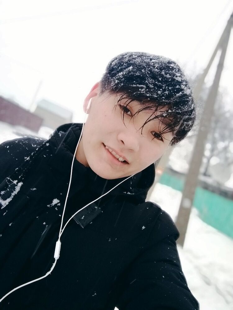  19002825  Dias, 23 ,    