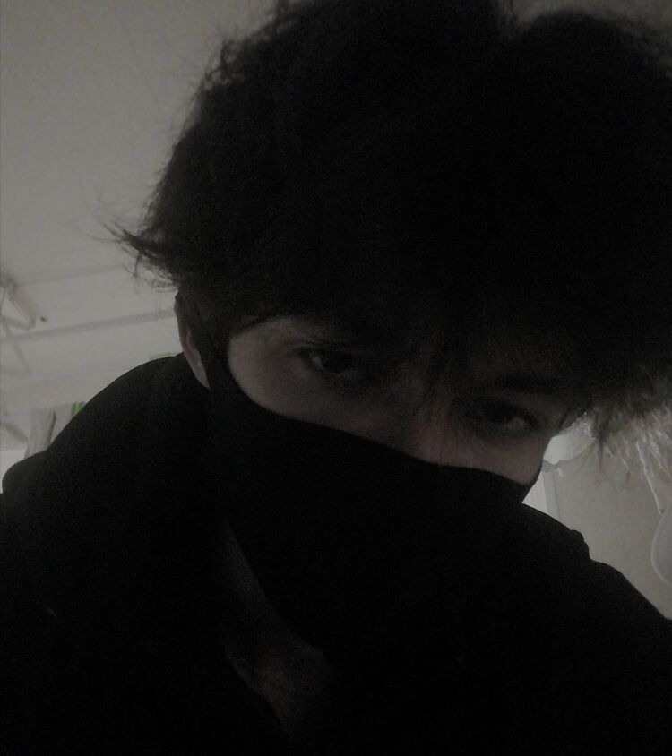  27625125  Arseniy, 22 ,    