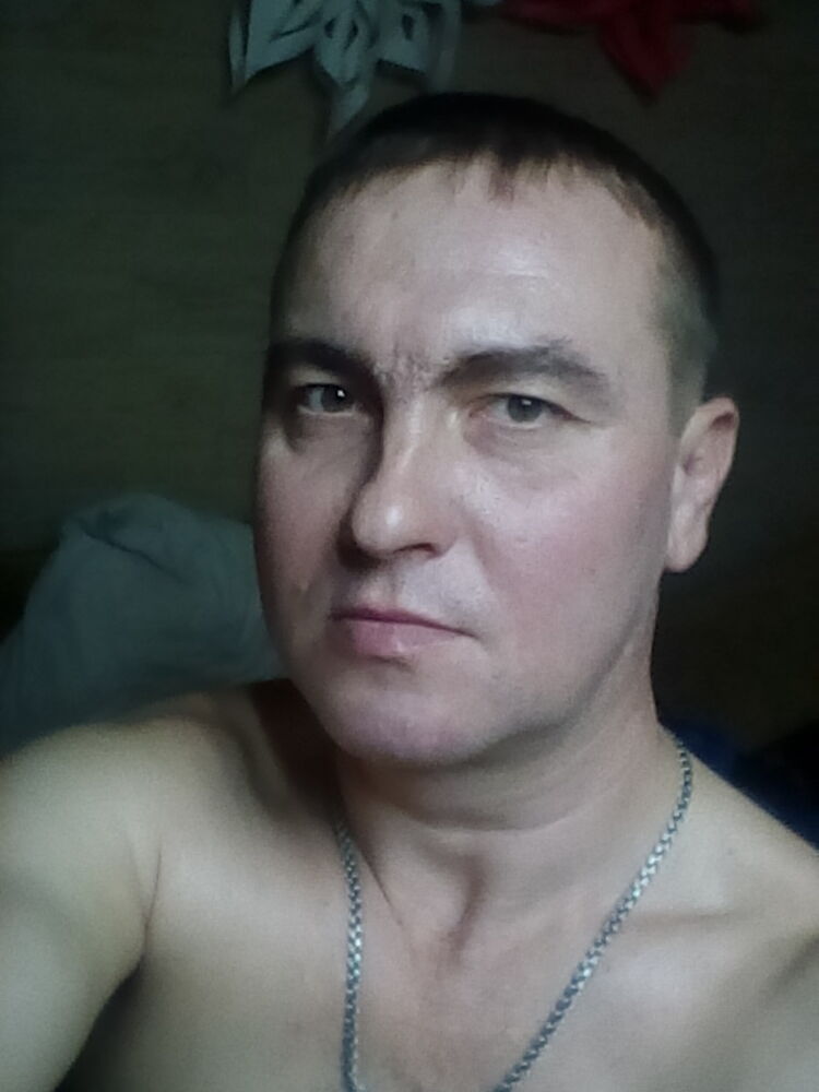  15175485  Macsim, 44 ,    