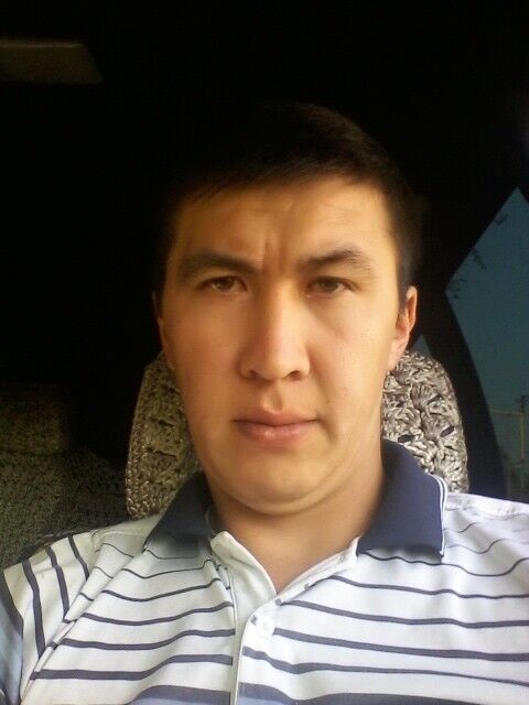  13594235  Joni, 35 ,    